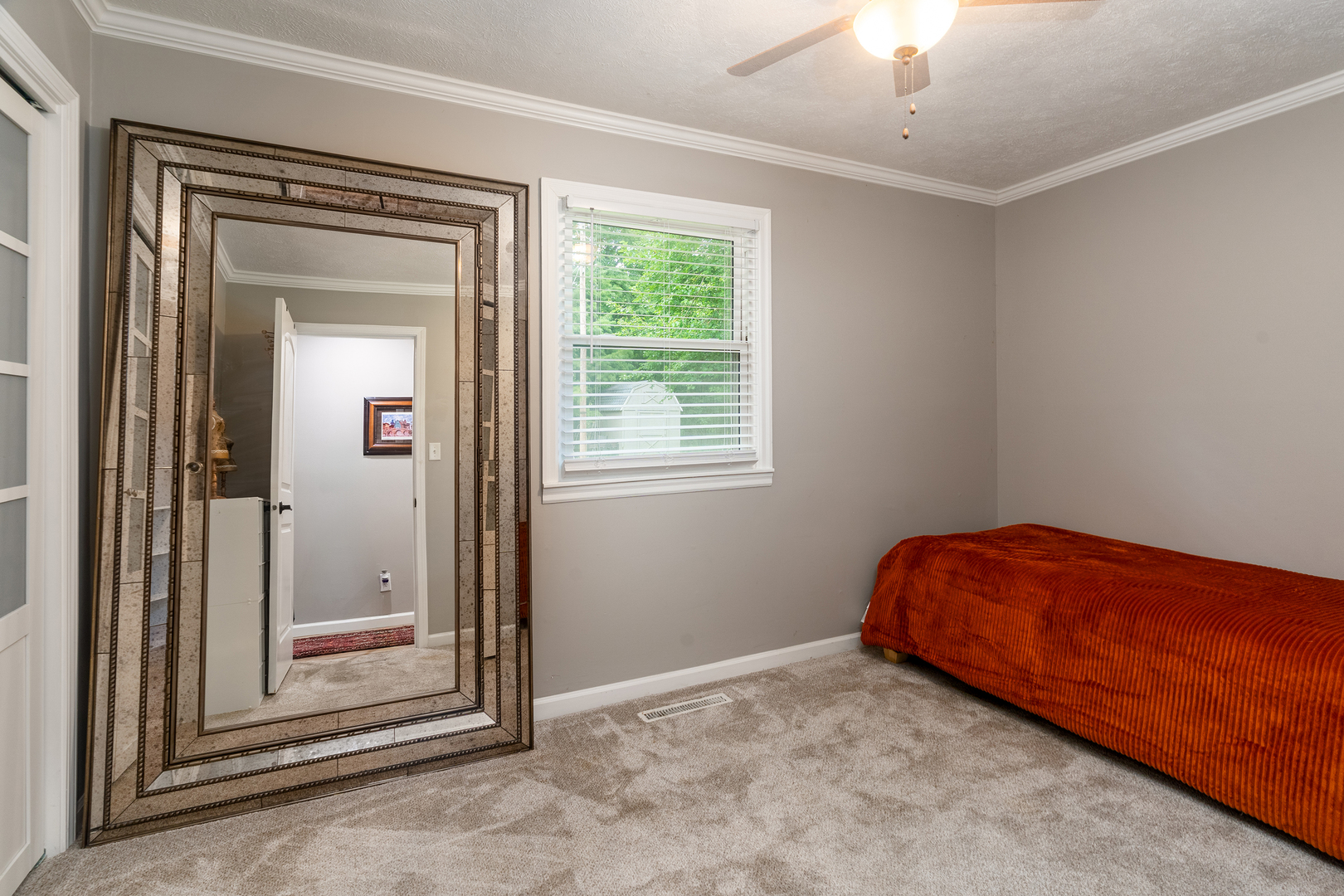 1101 E Pine Street Property Photo 29