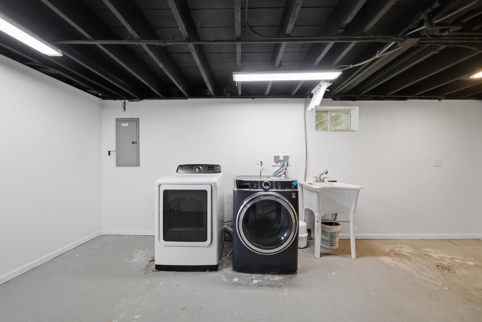 12721521 Property Photo 17