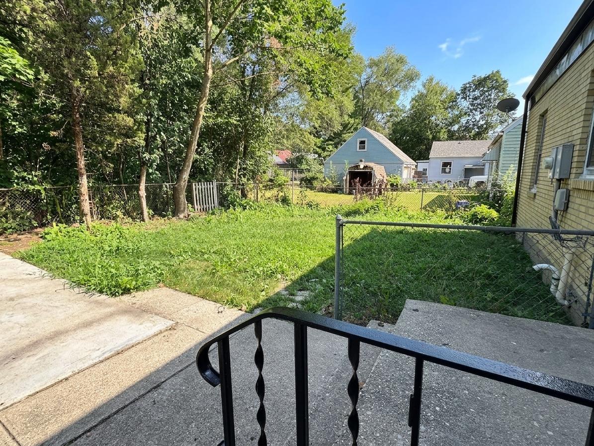 1619 Evergreen Street Property Photo 14