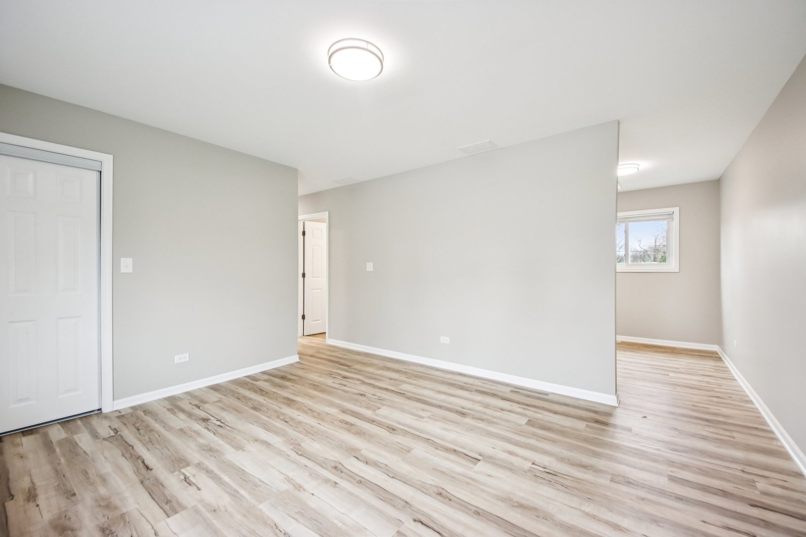 65 Della Street Property Photo 5