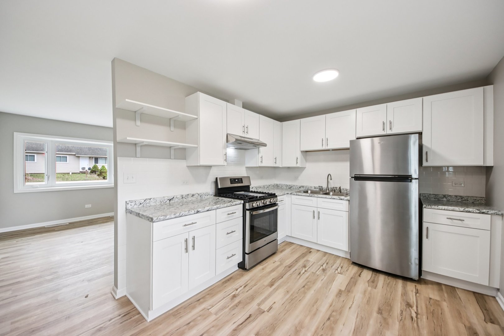 65 Della Street Property Photo 10