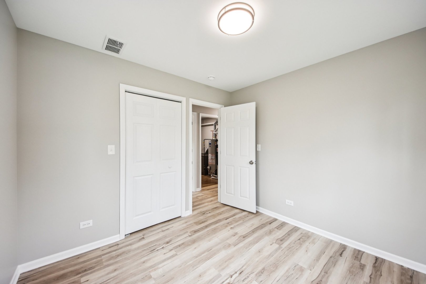 65 Della Street Property Photo 19