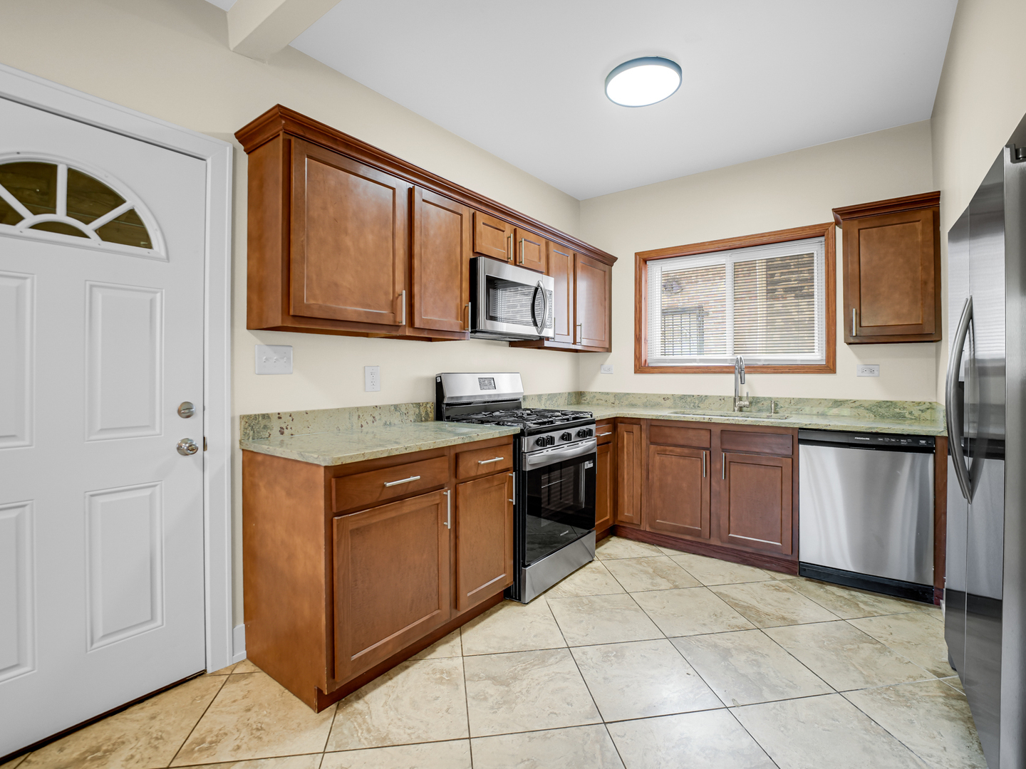 4333 W Lexington Street Property Photo 10