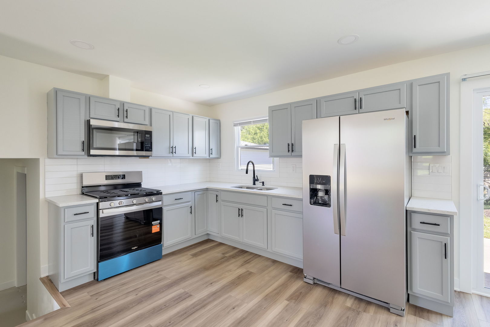 1859 Reichert Avenue Property Photo 4