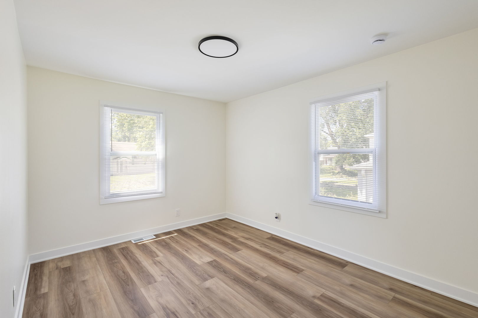 1859 Reichert Avenue Property Photo 7