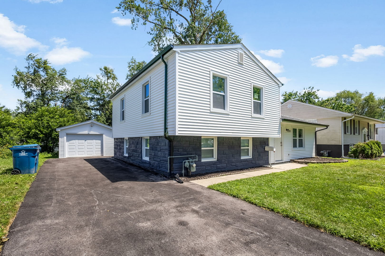 1859 Reichert Avenue Property Photo 16