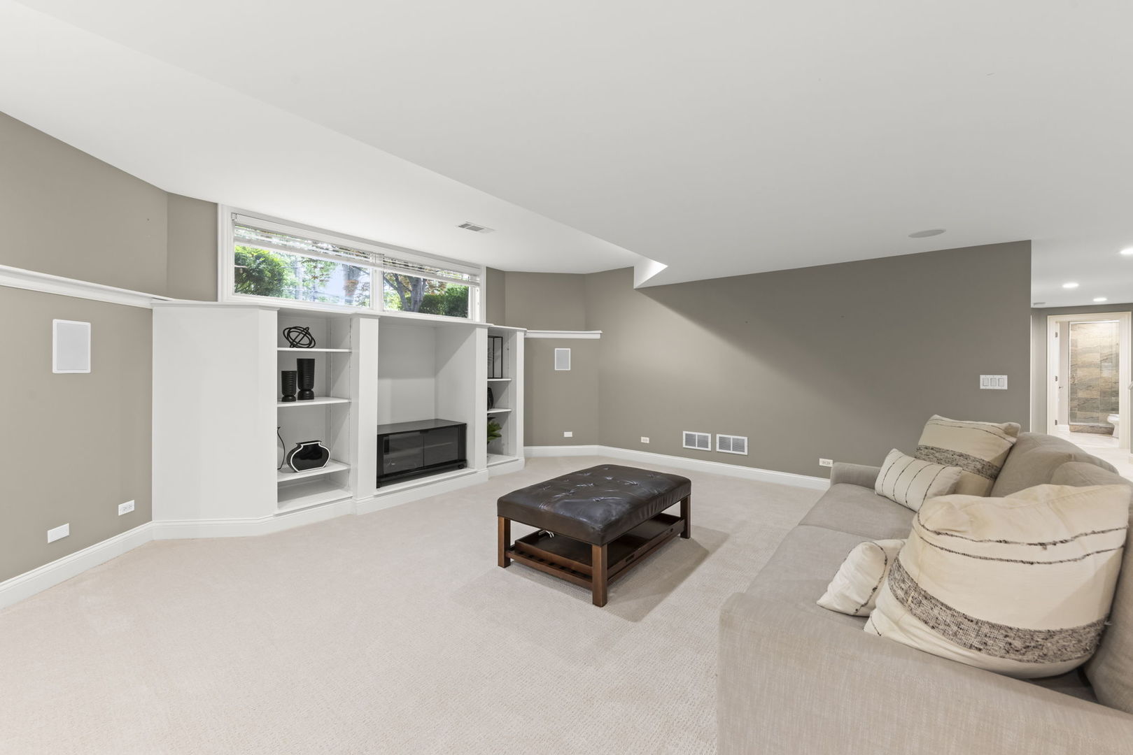 1046 Sylvan Circle Property Photo 52
