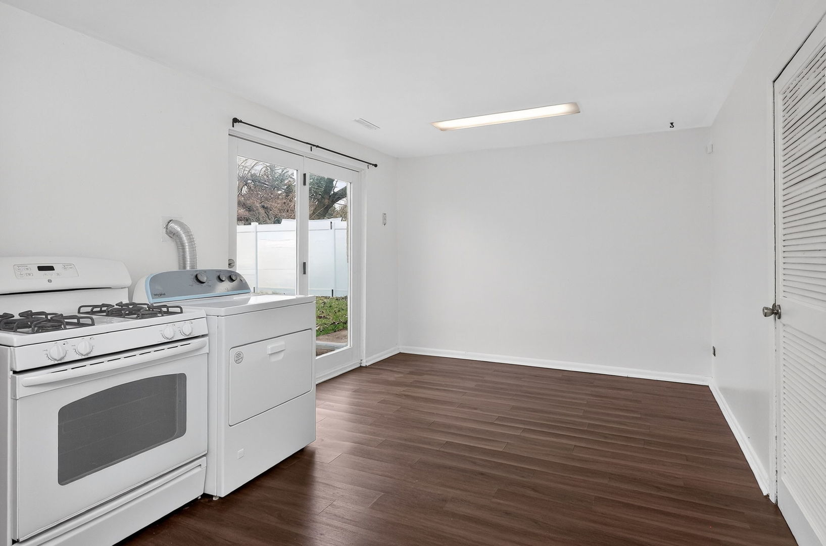 1319 Highland Avenue Property Photo 7