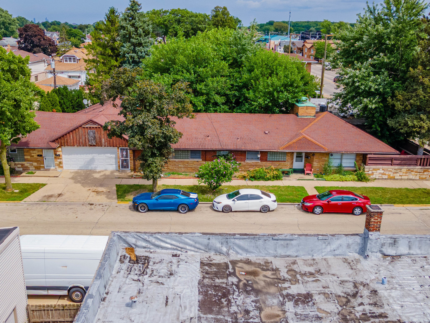 3847 Euclid Avenue Property Photo 1