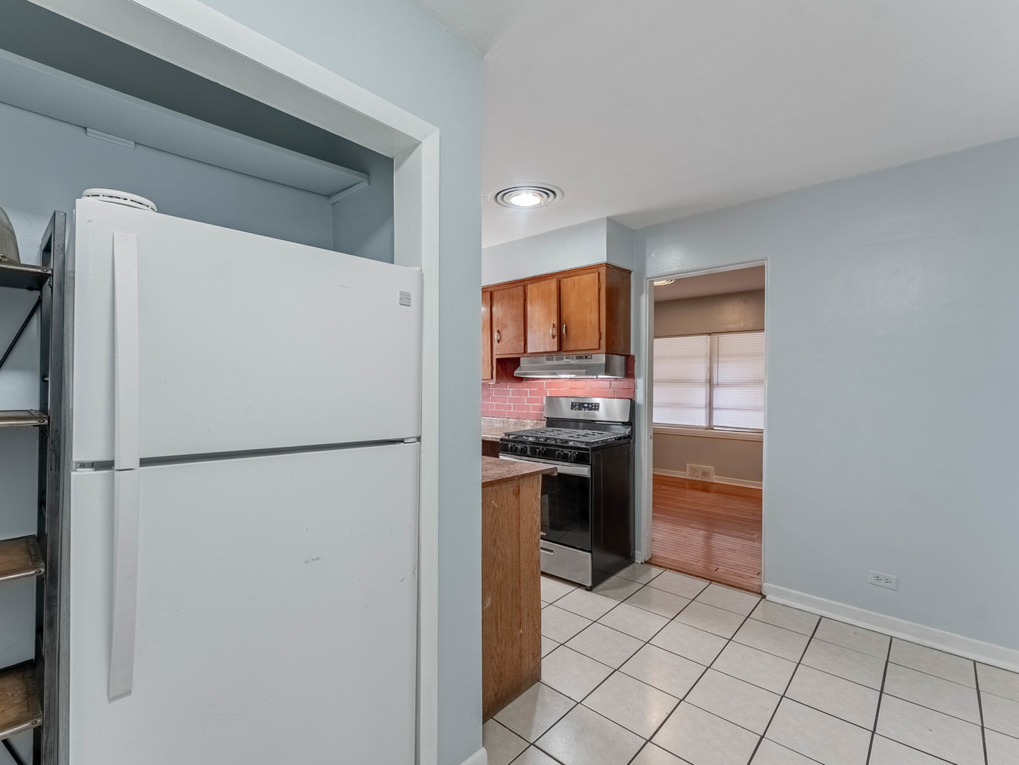 3847 Euclid Avenue Property Photo 19