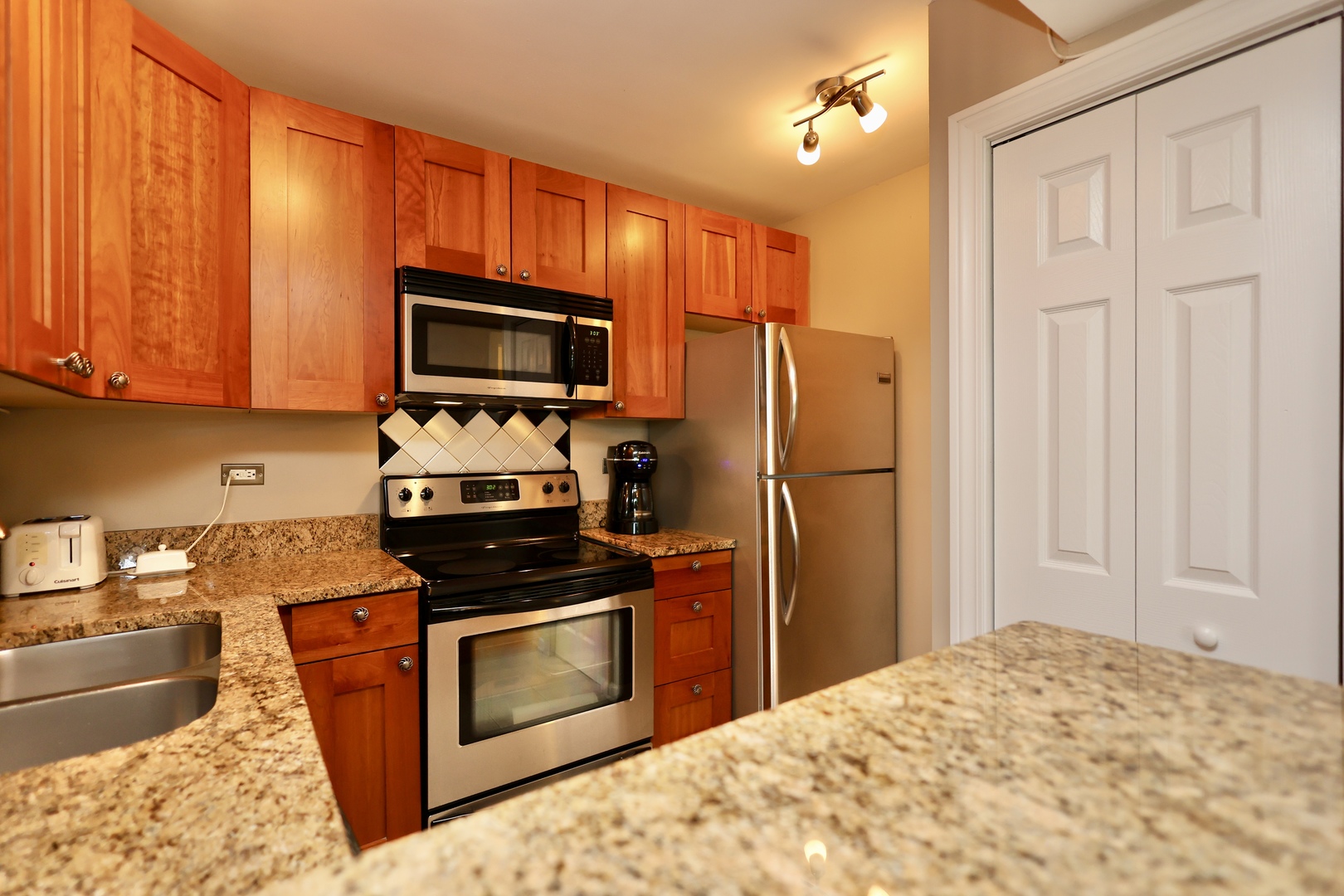 10115 Old Orchard Court 303 Property Photo 15