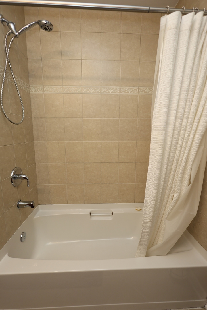 10115 Old Orchard Court 303 Property Photo 25