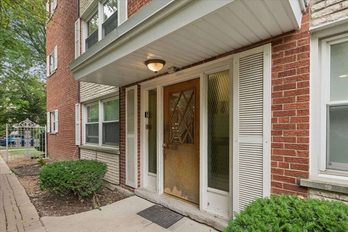 406 Franklin Avenue 3b Property Photo 2