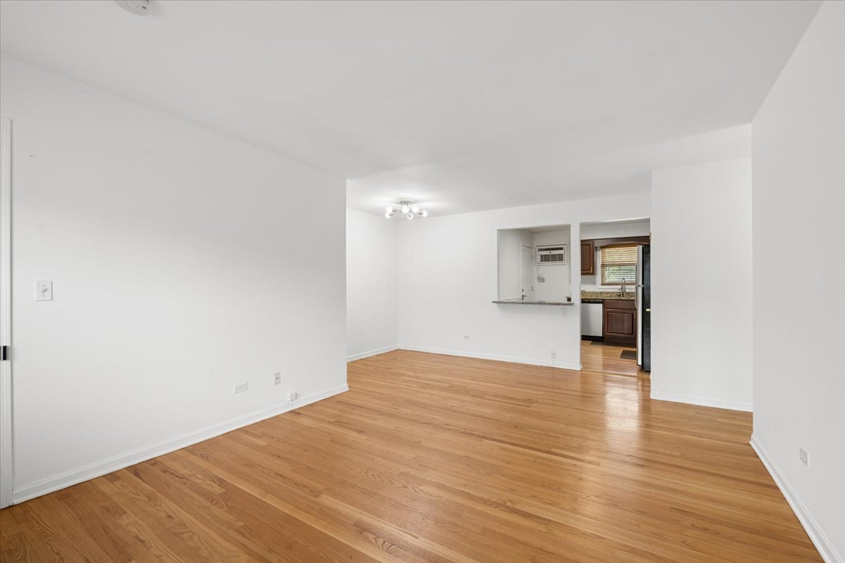406 Franklin Avenue 3b Property Photo 5