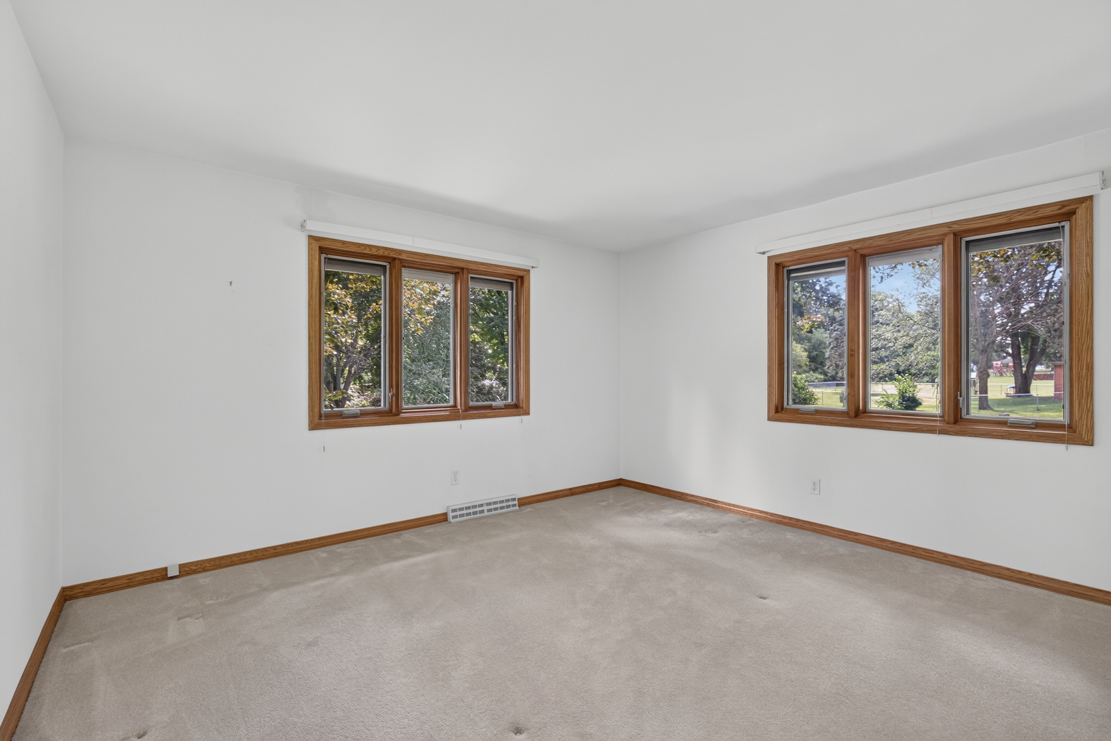 5 N Acres Drive Property Photo 17