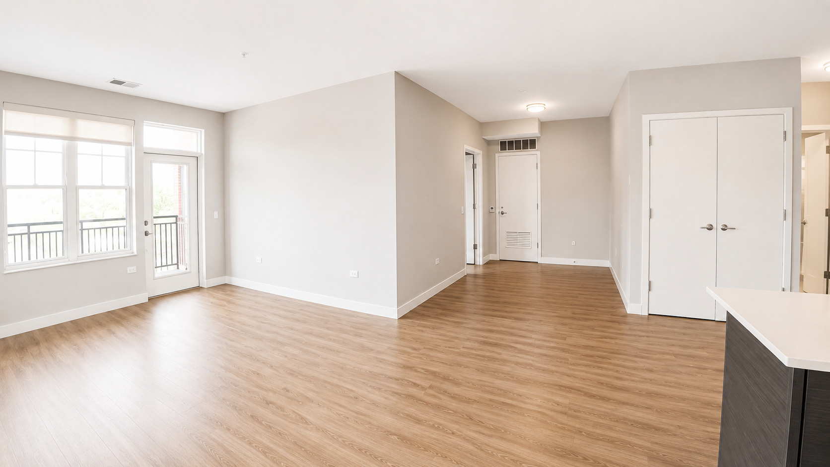 229 Park Avenue 210 Property Photo 3
