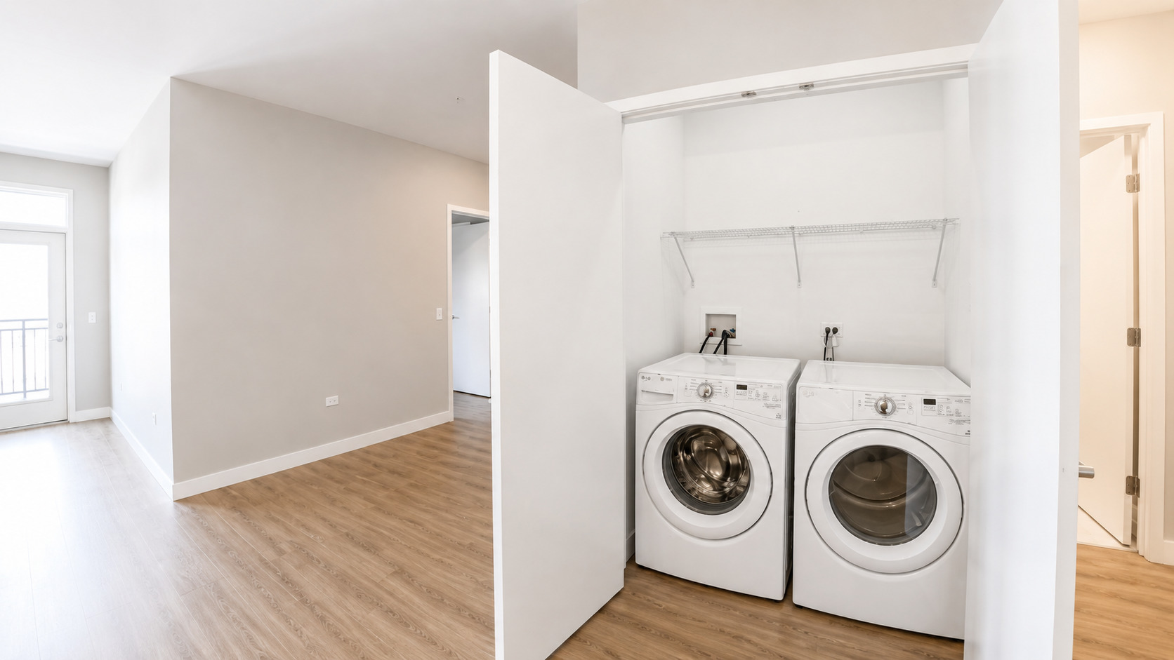 229 Park Avenue 210 Property Photo 5