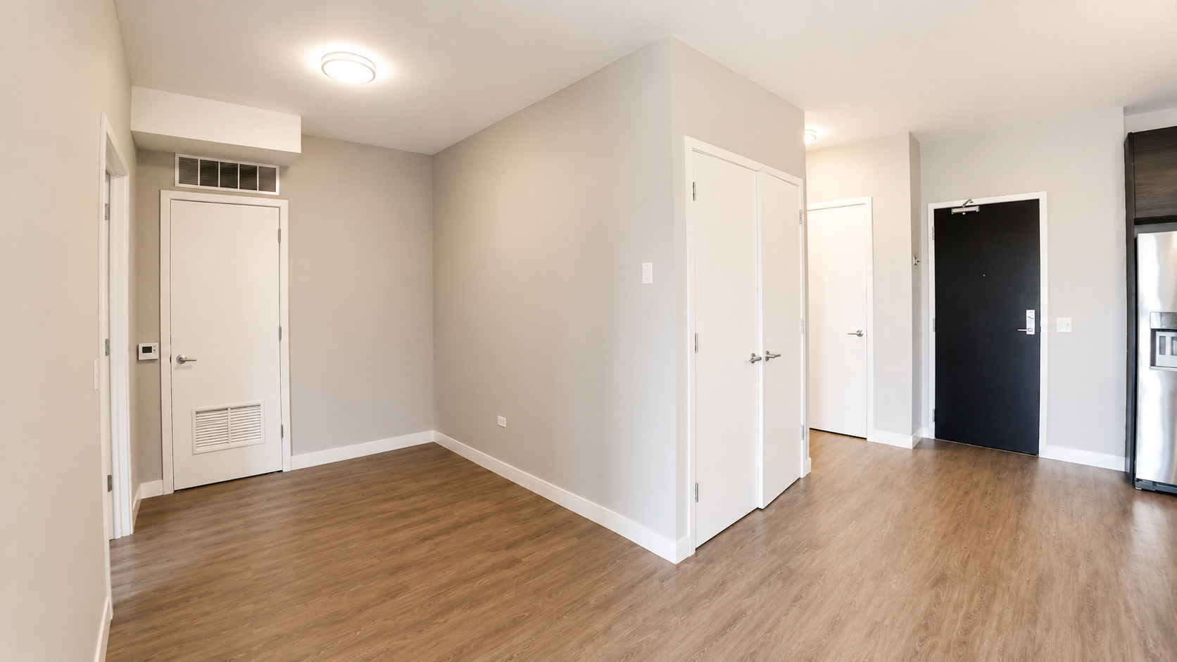 229 Park Avenue 210 Property Photo 8
