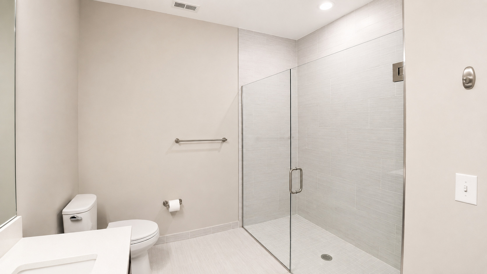 229 Park Avenue 210 Property Photo 11