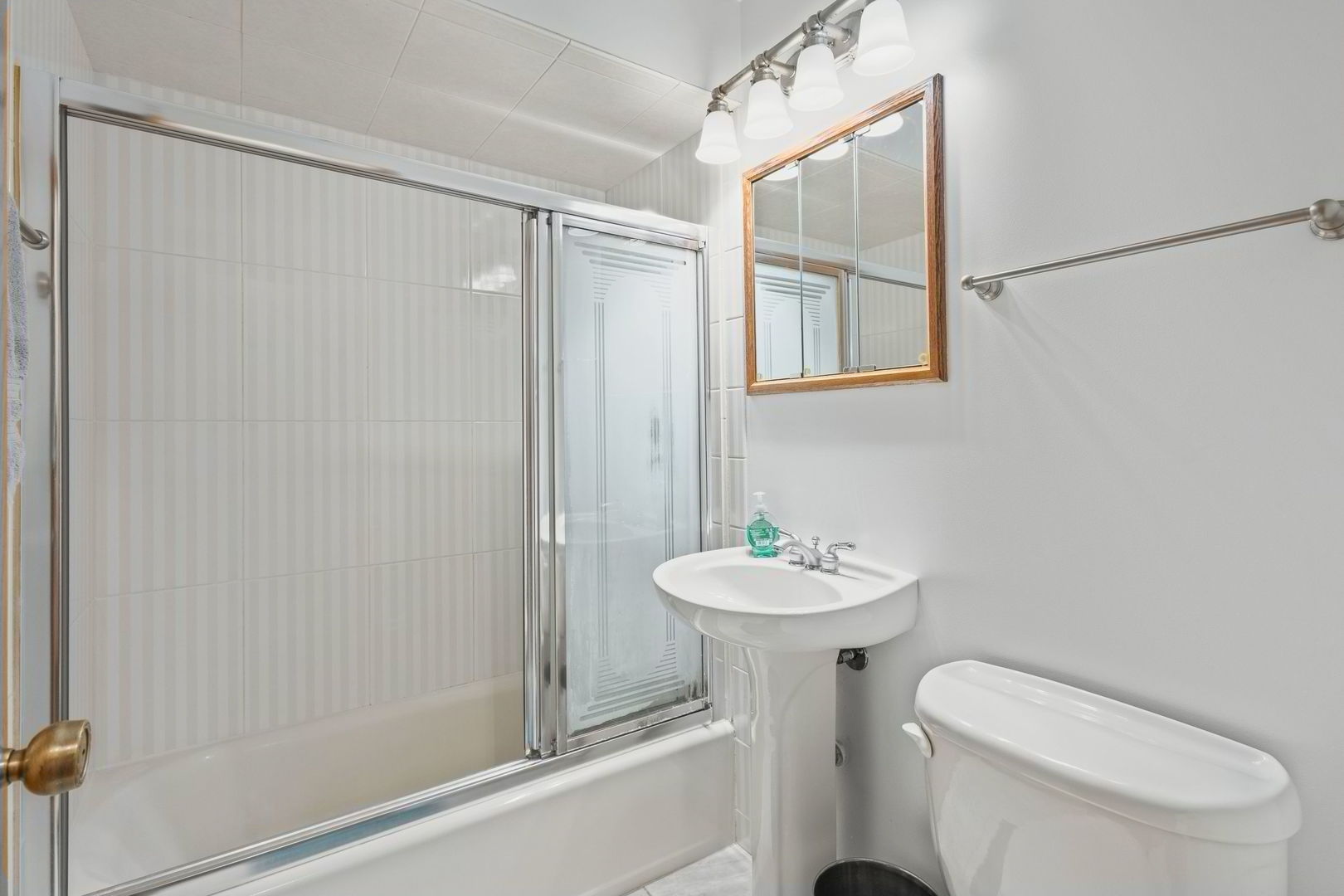 12721610 Property Photo 17