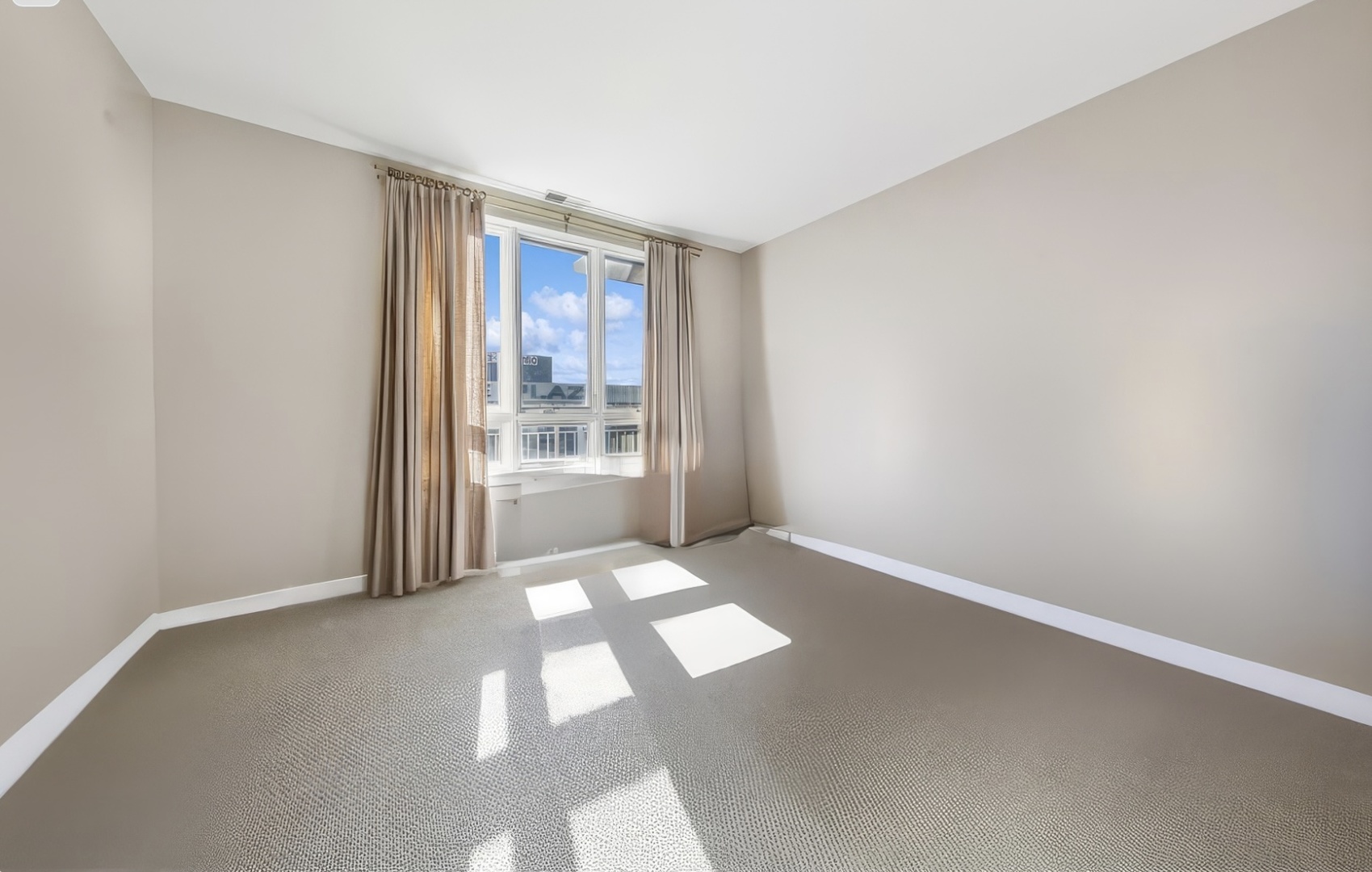 6000 N Cicero Avenue 515 Property Photo 13