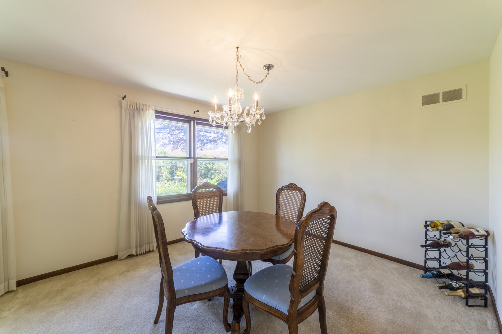 920 Macarthur Drive Property Photo 8