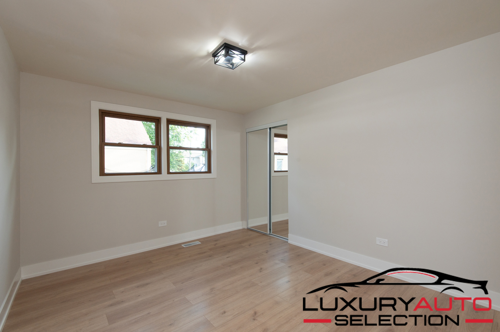 7816 Latrobe Avenue Property Photo 22