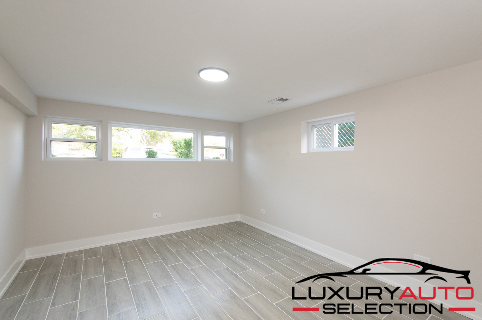 7816 Latrobe Avenue Property Photo 34