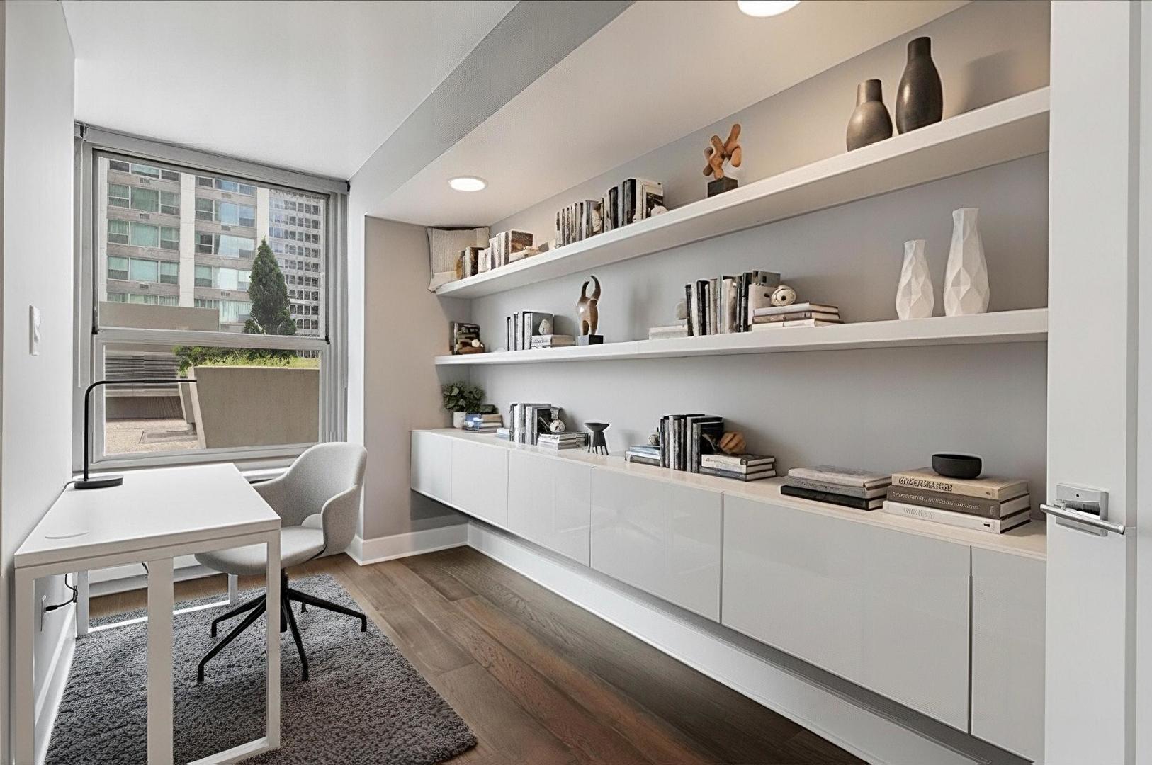 3600 N Lake Shore Drive 325 Property Photo 14