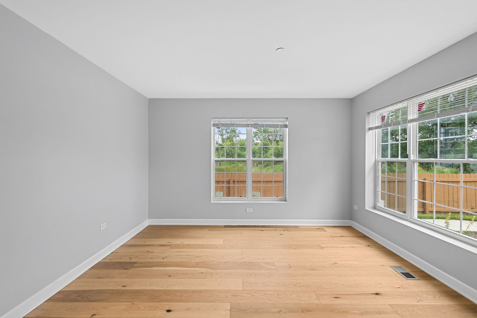 1364 Greenbrook Court Property Photo 3