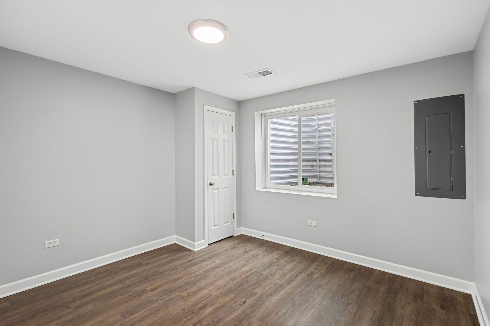 1364 Greenbrook Court Property Photo 32