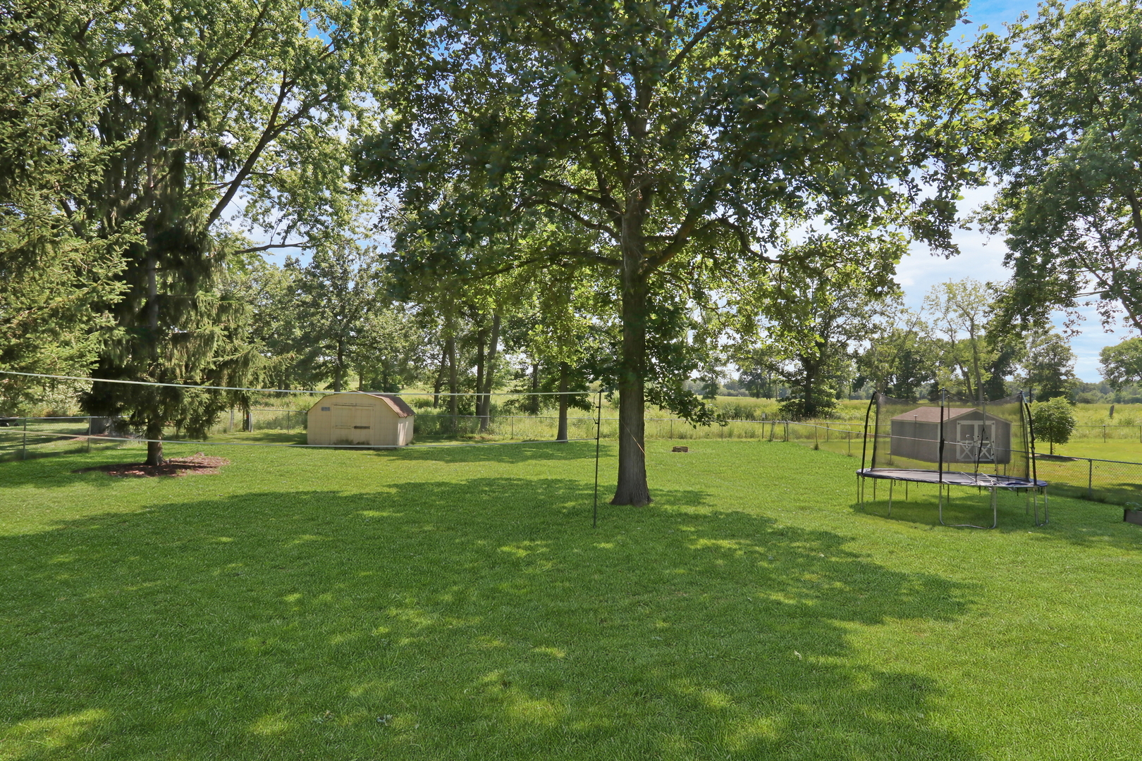 15033 W Redwood Lane Property Photo 4