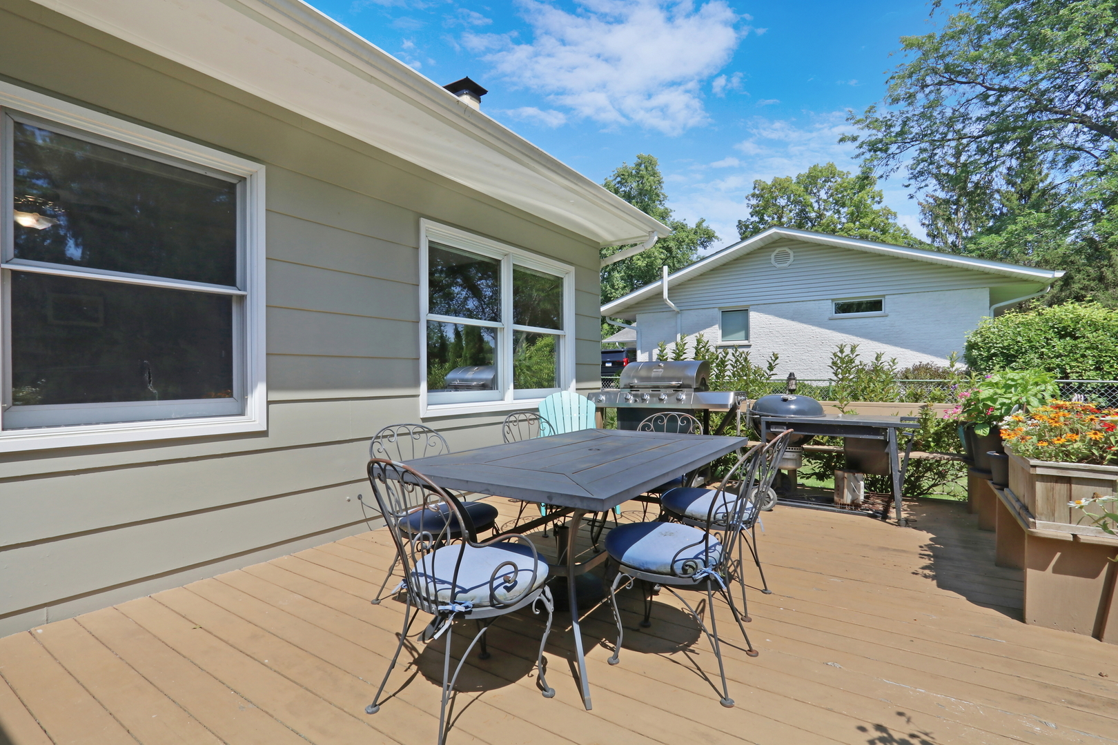 15033 W Redwood Lane Property Photo 5