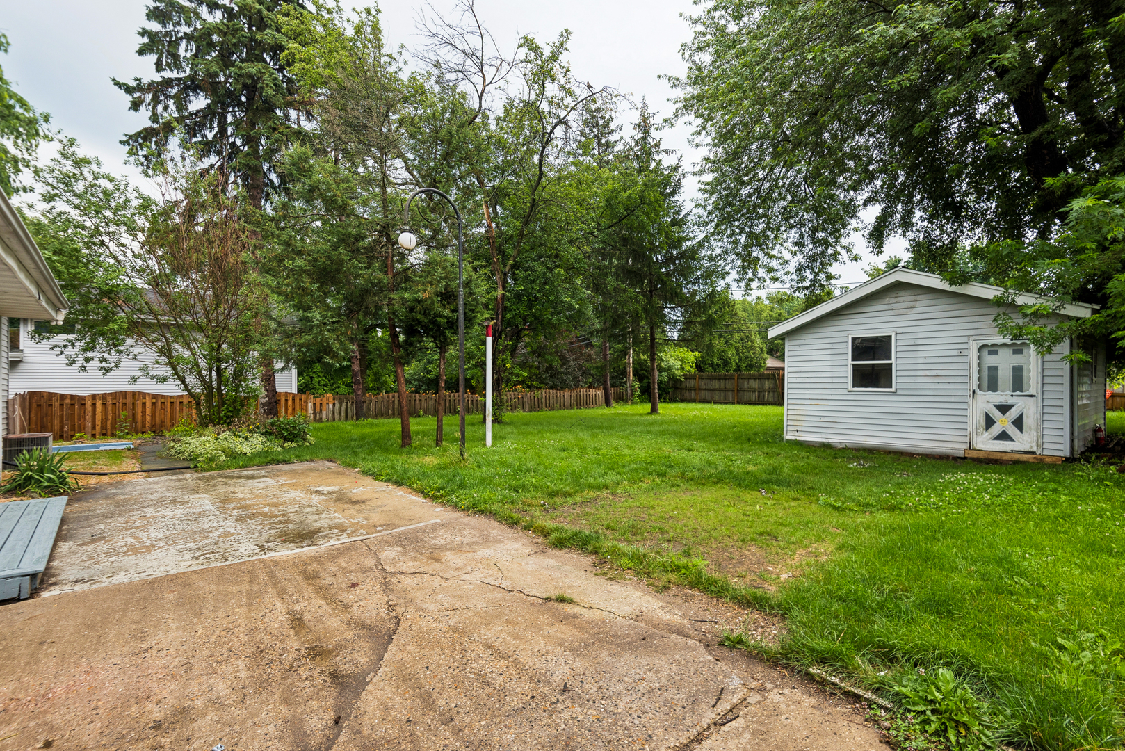 1819 Elmwood Drive Property Photo 16