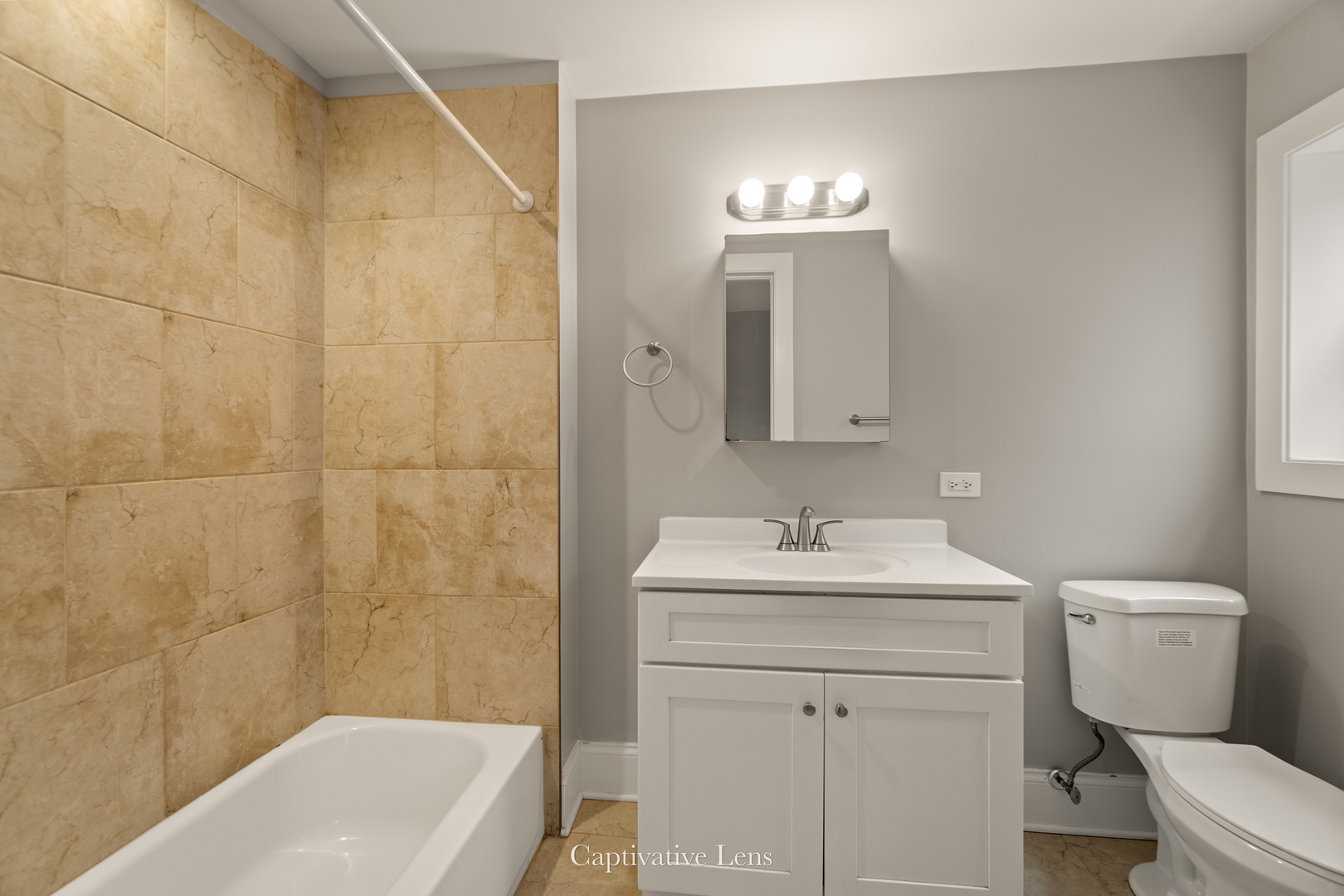 3316 S Calumet Avenue 2 Property Photo 19