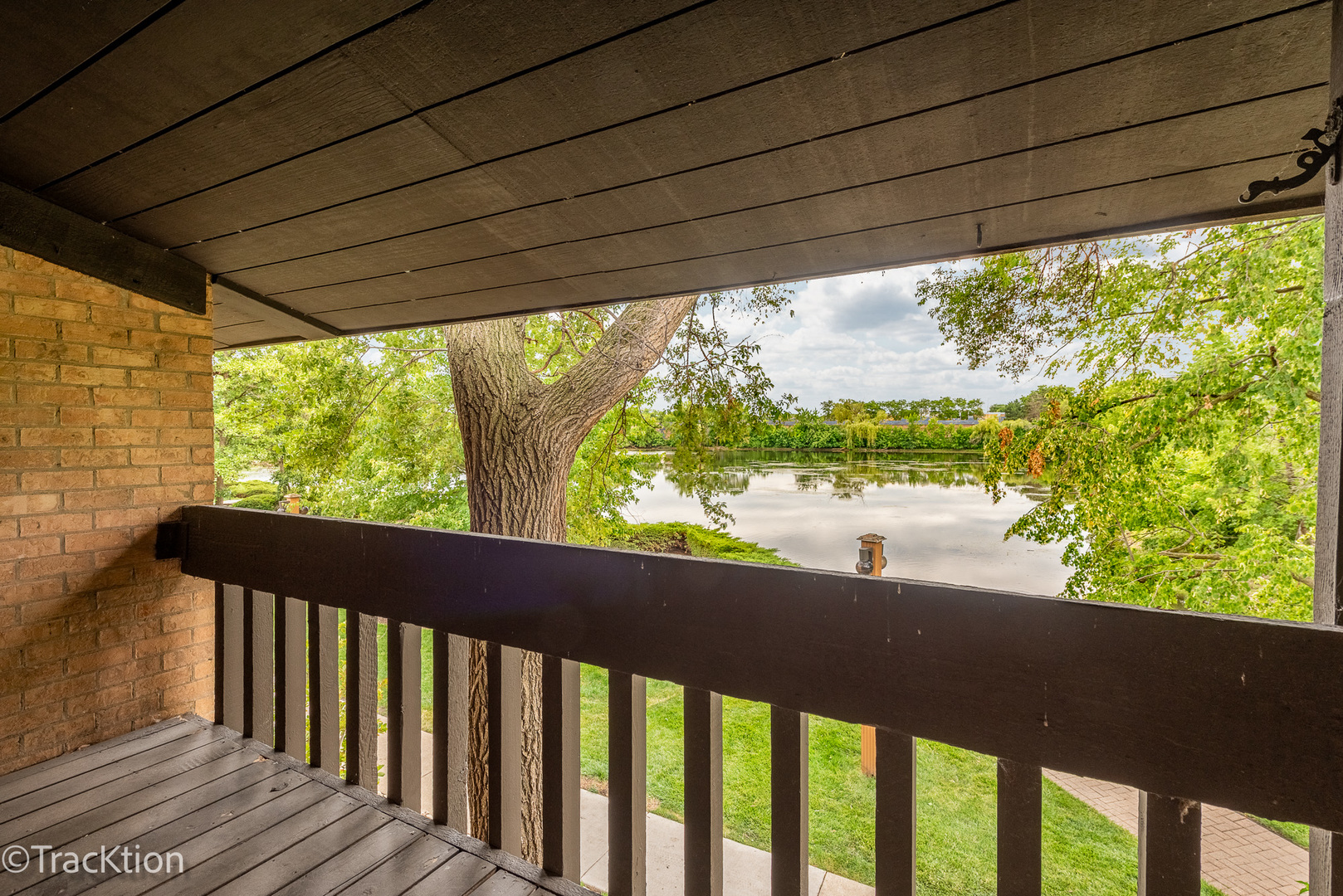 6147 Knoll Wood Court 204 Property Photo 11