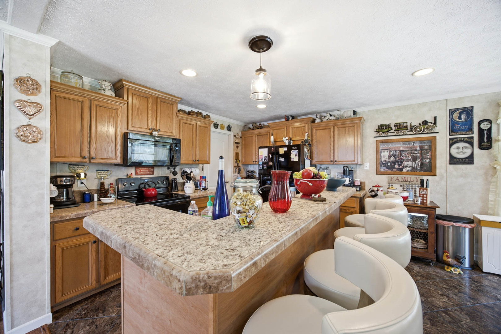 871 Sorento Avenue Property Photo 11