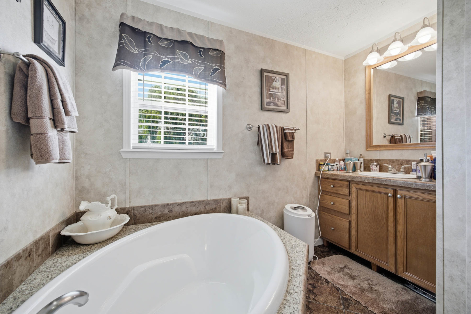 871 Sorento Avenue Property Photo 20