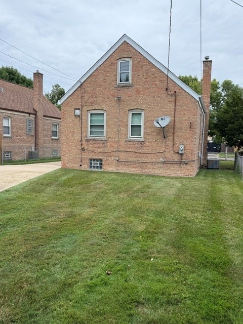 4131 W 70th Street Property Photo 3