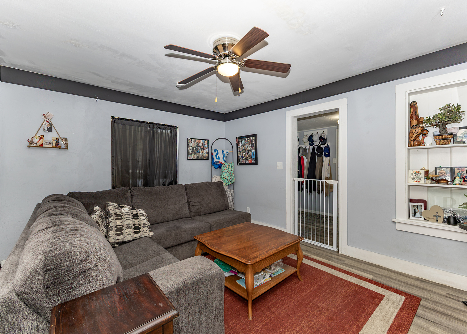 1863 35th Street Property Photo 14