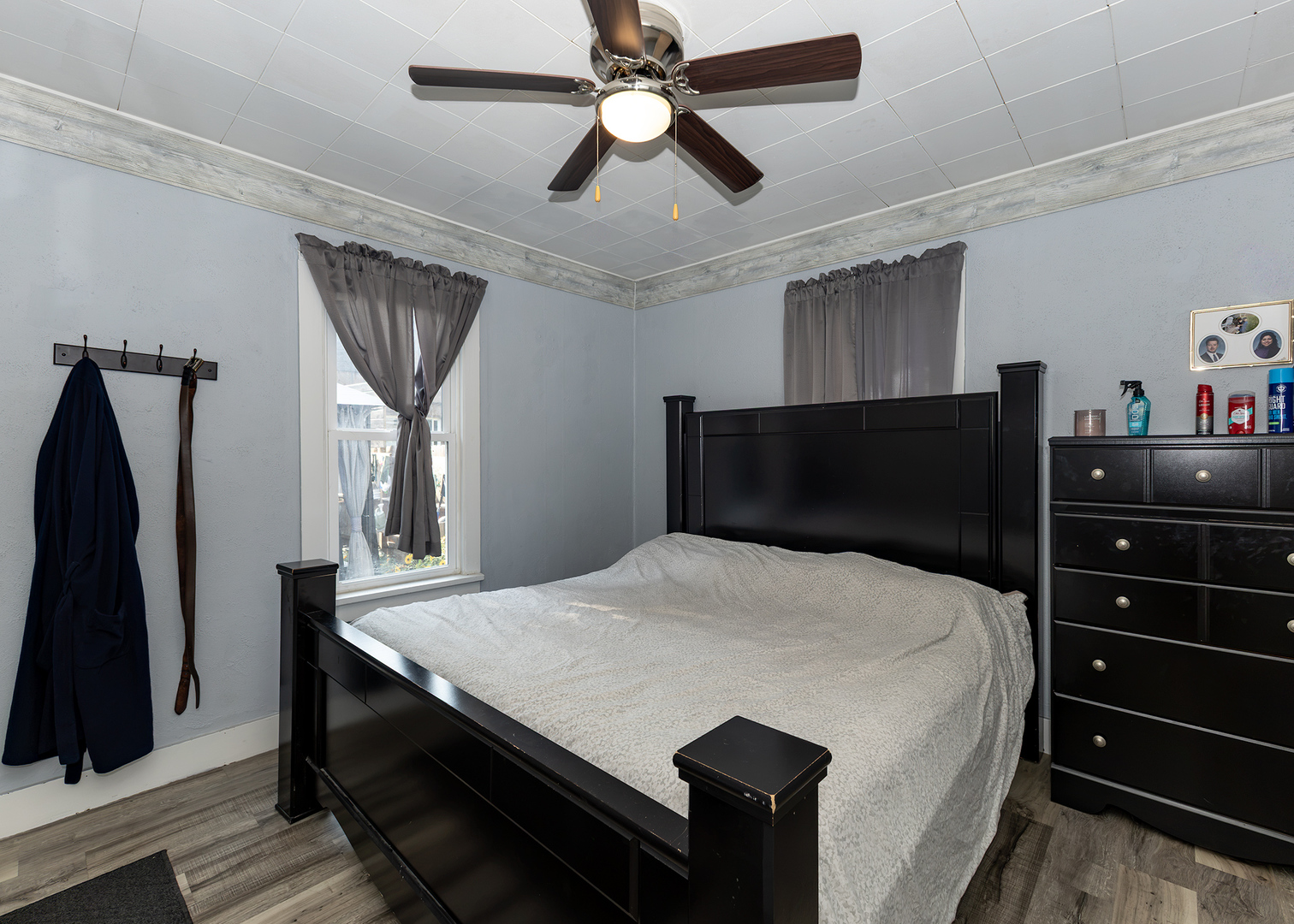 1863 35th Street Property Photo 16