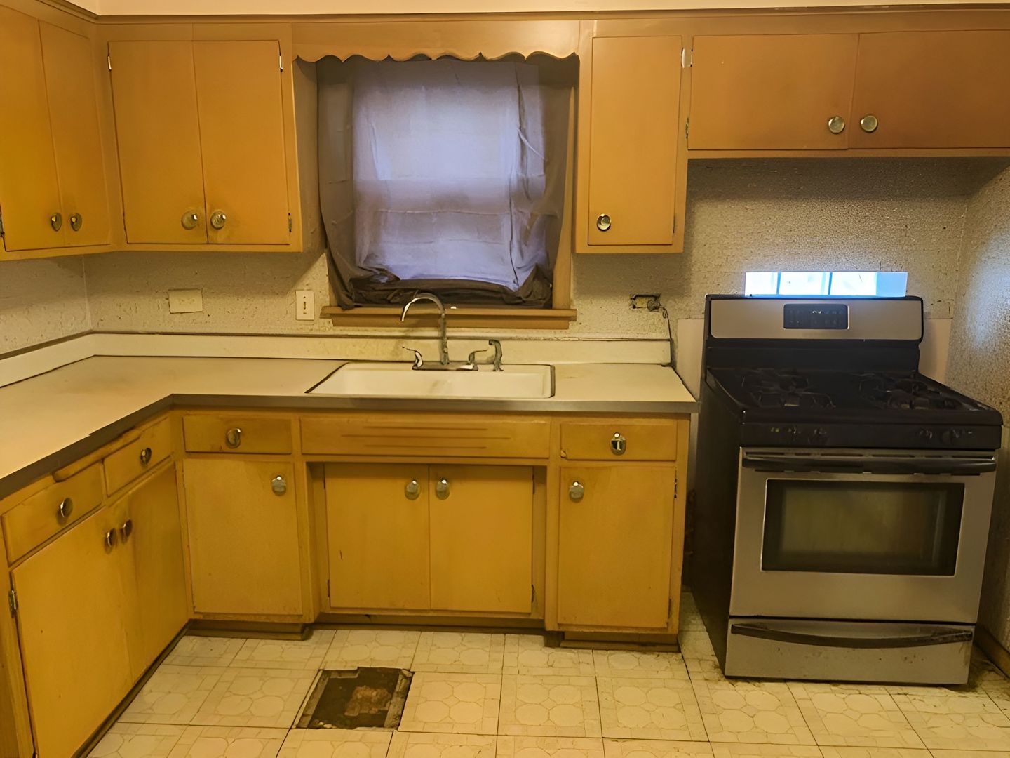 15124 Evers Street Property Photo 11