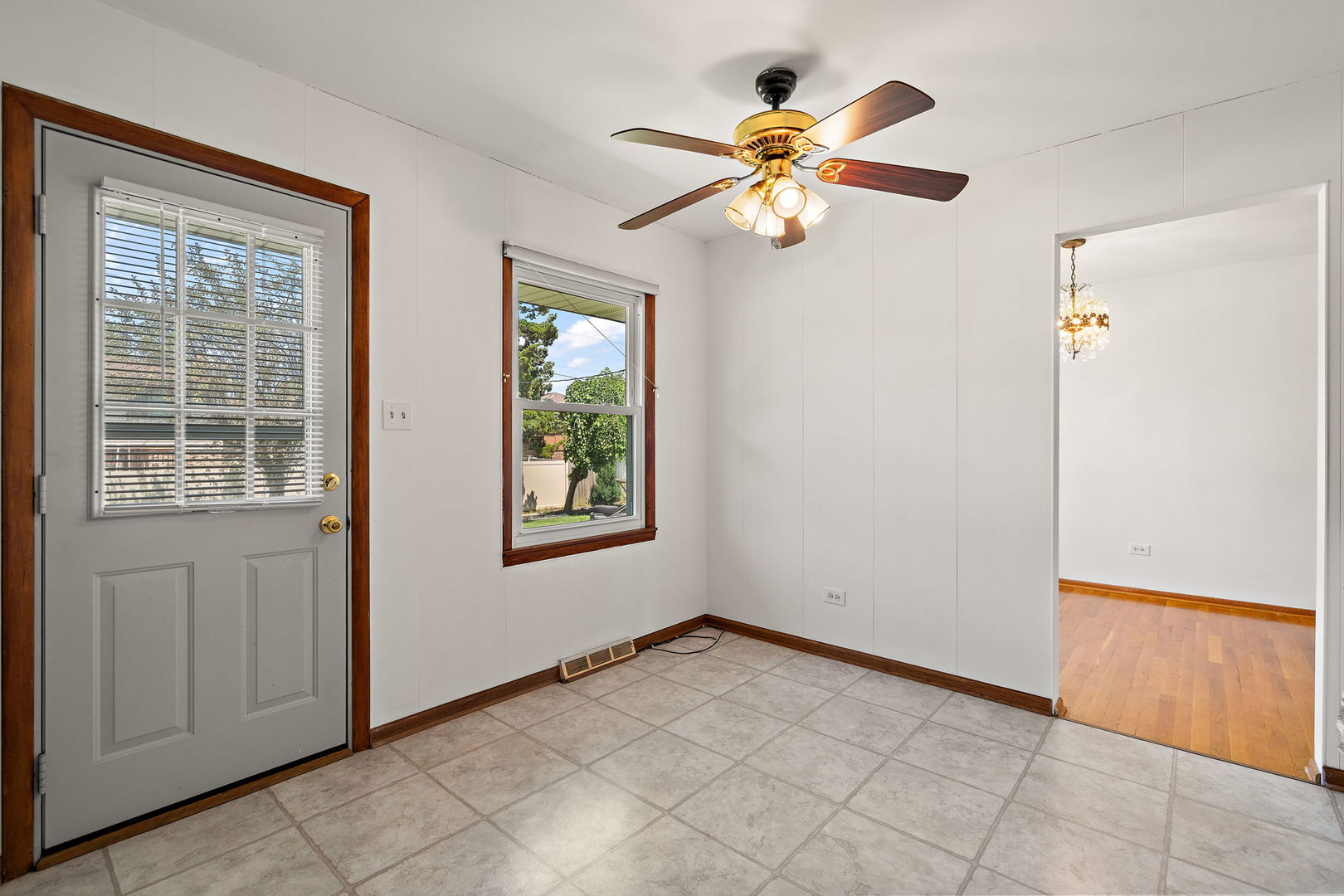 2926 191st Street Property Photo 14