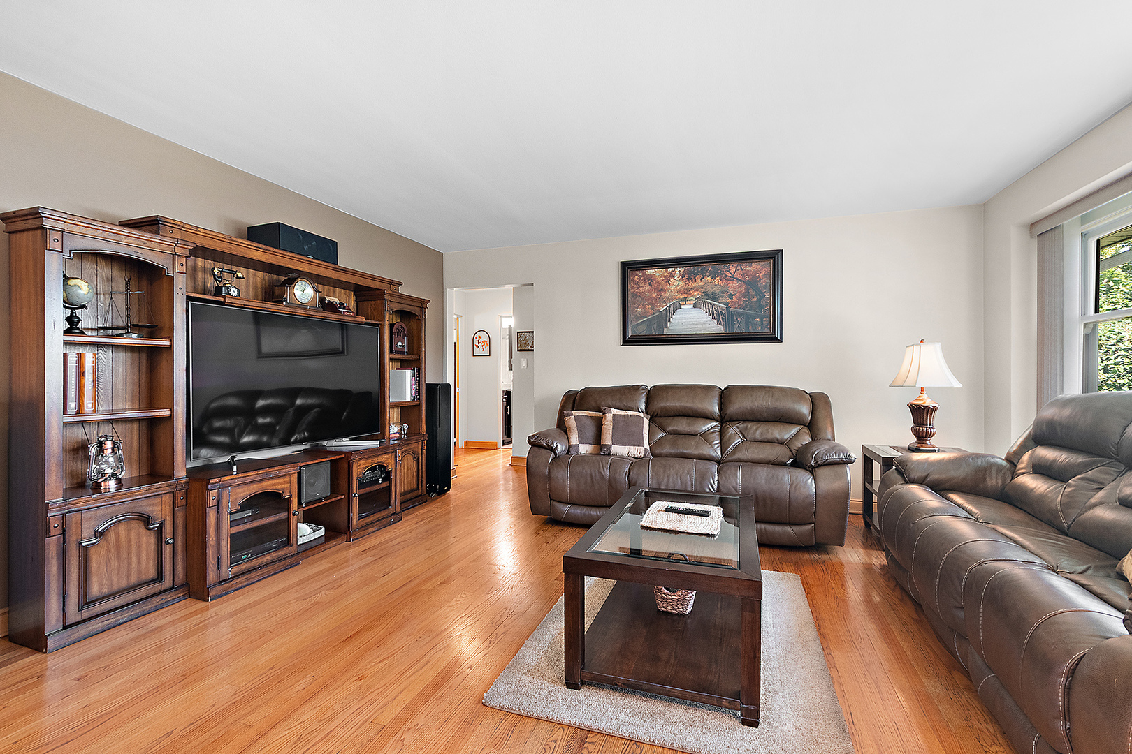 1916 Manchester Avenue Property Photo 3