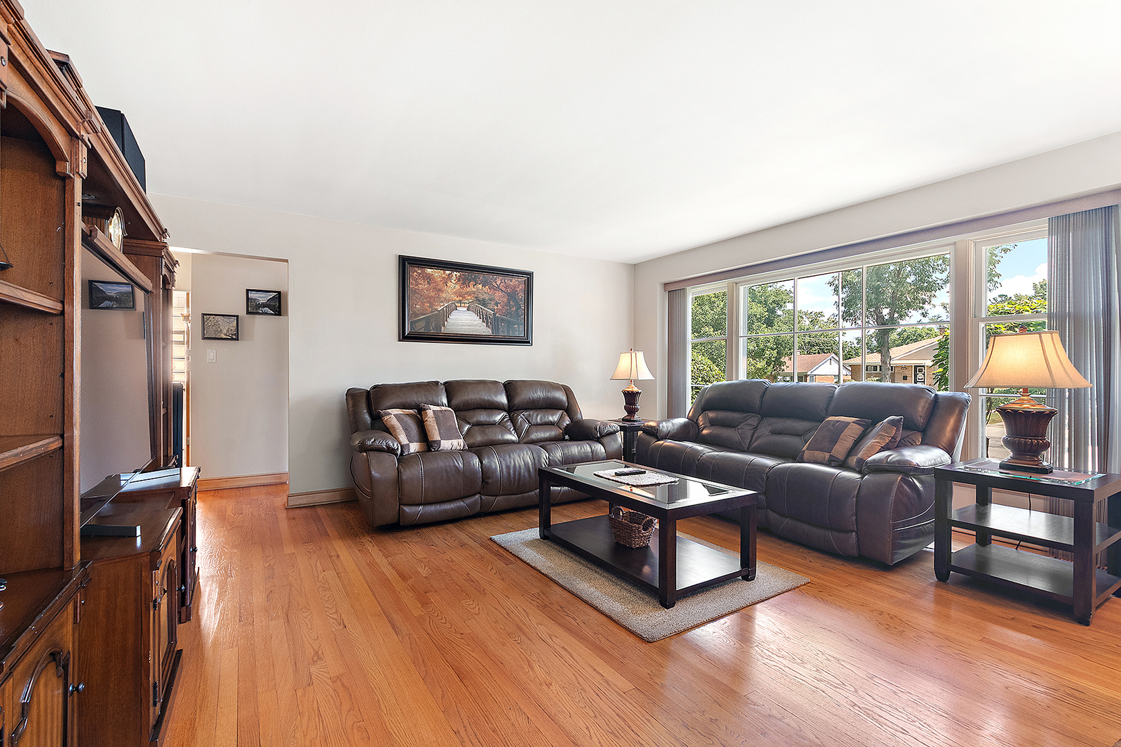 1916 Manchester Avenue Property Photo 4