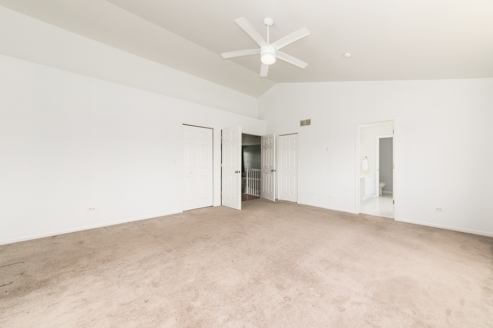 6014 Cherry Ridge Drive Property Photo 14