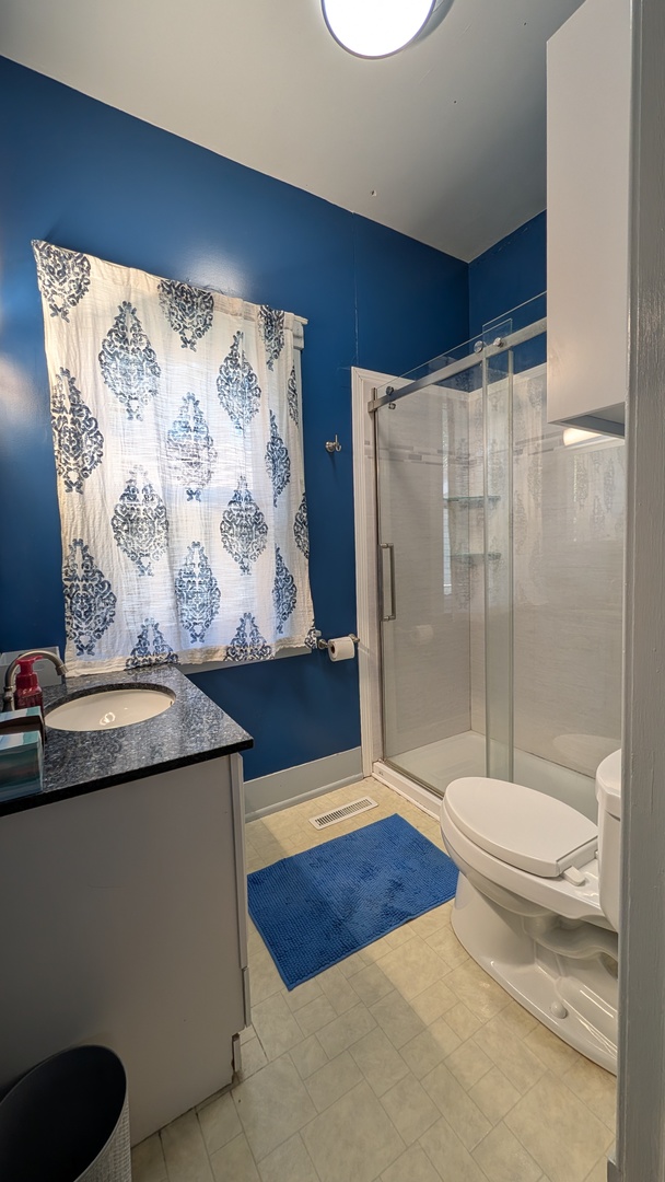 258 7th Street Property Photo 12