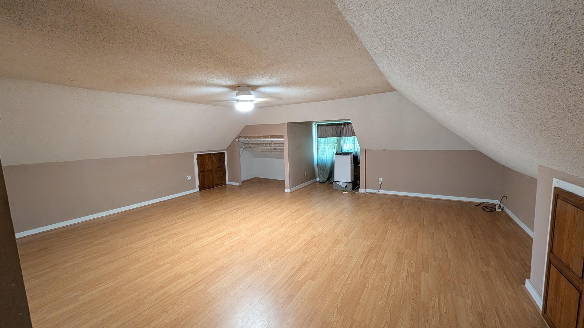 258 7th Street Property Photo 17