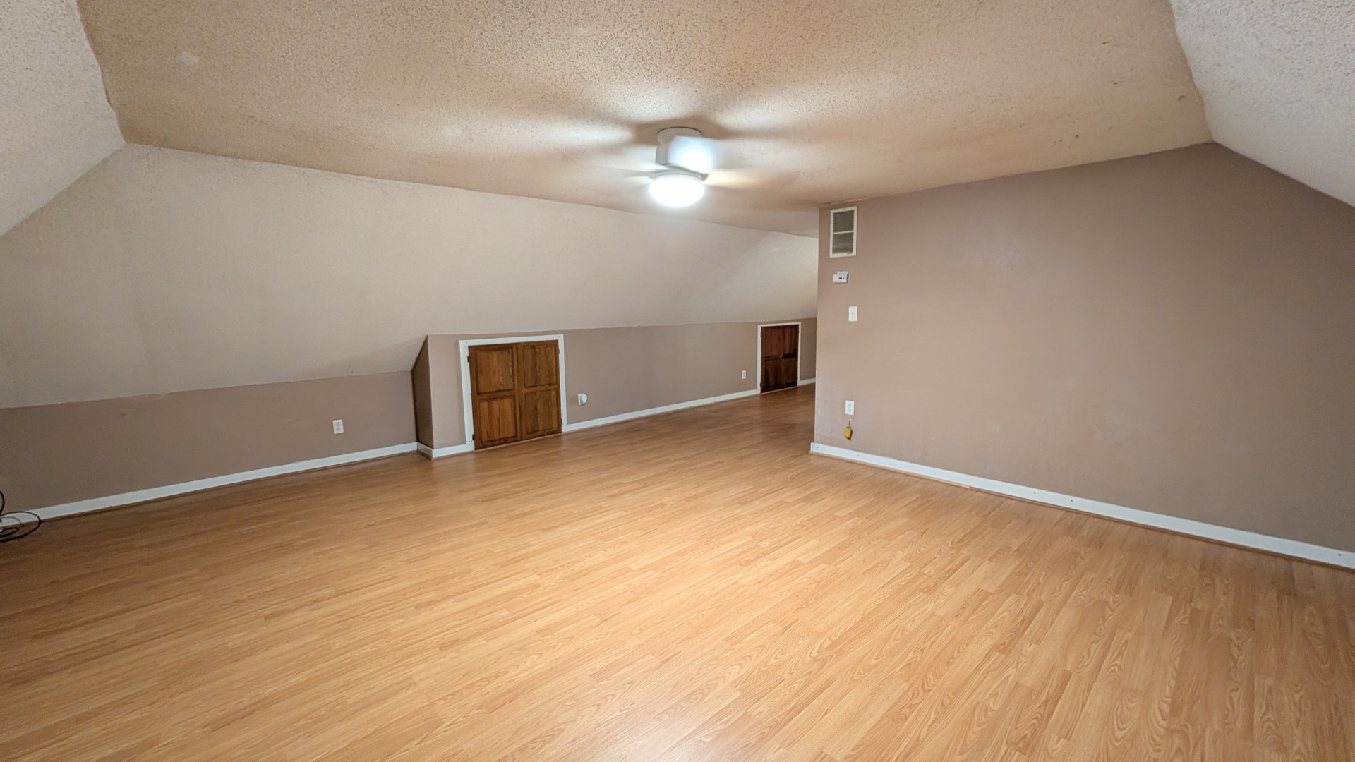 258 7th Street Property Photo 18