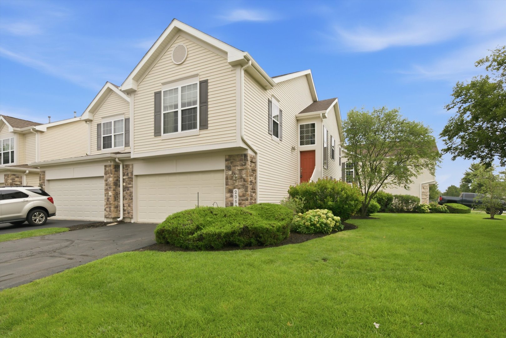 2353 Georgetown Circle Property Photo 1